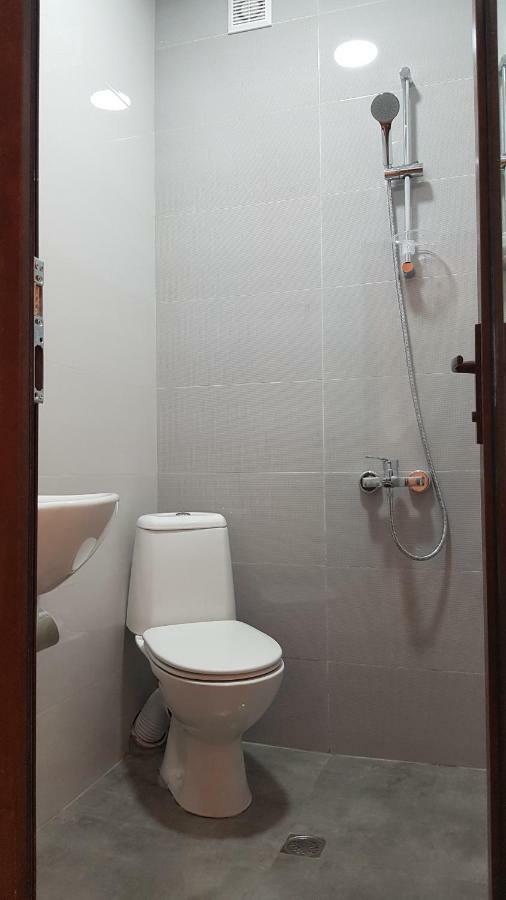 Guest House Luka Batumi Exterior photo